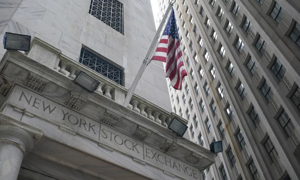 Wall Street: Το μετεκλογικό ράλι διεκόπη απότομα από το επιφυλακτικό σήμα Πάουελ - Στα «κόκκινα» οι δείκτες